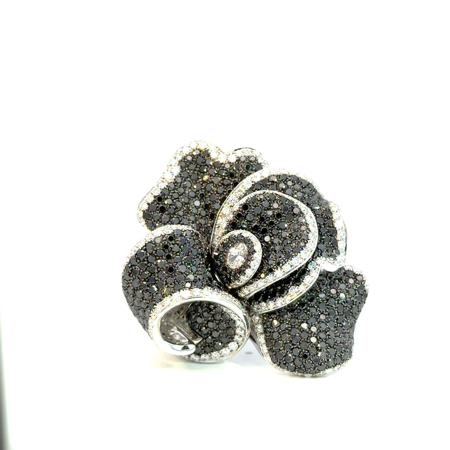 Flower black diamond ring